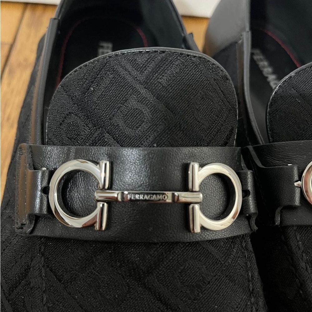 Ferragamo shoes Black Canvas  GIN Leather Moccasin Loafers Gancini ornament 8EE